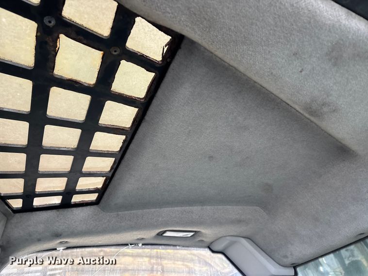 image for item DW7301 2011 JCB 260 skid steer loader