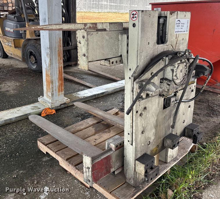 image for item DW7304 Cascade 50D-TAL-243 R-0 forks