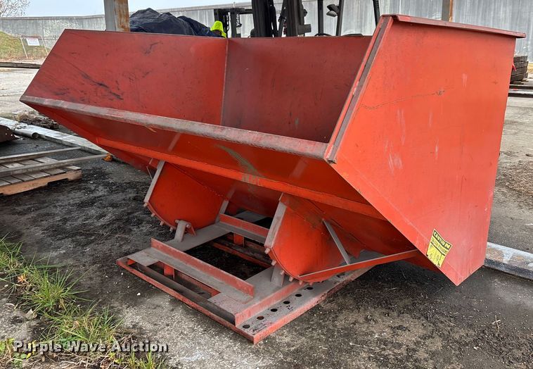 image for item DW7305 Meco self-dumping hopper