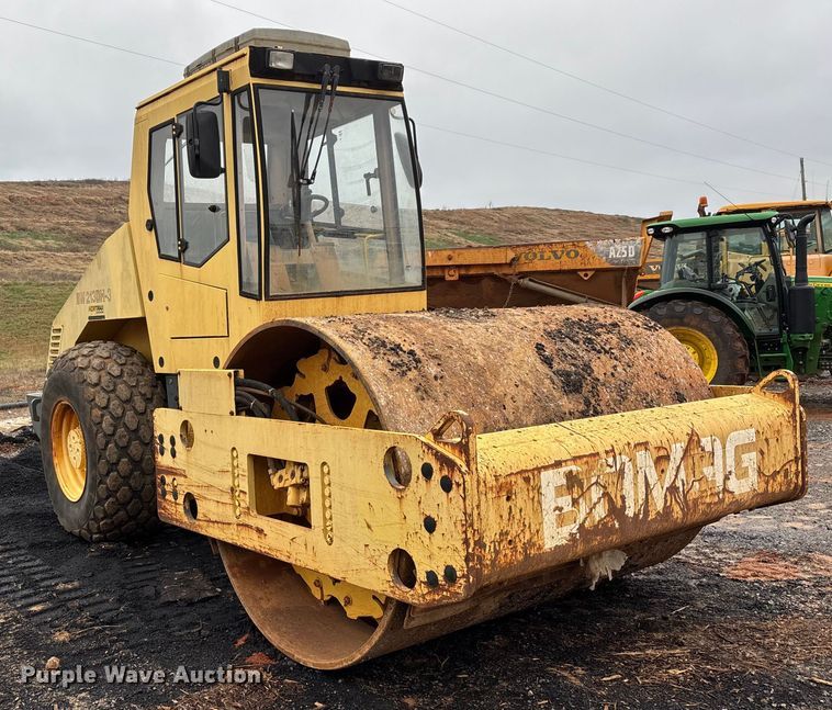 COMPACTADOR 2003 BOMAG BW213DH3