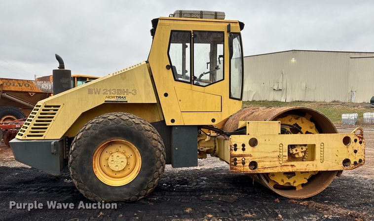 COMPACTADOR 2003 BOMAG BW213DH3