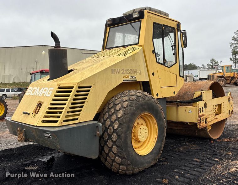 COMPACTADOR 2003 BOMAG BW213DH3