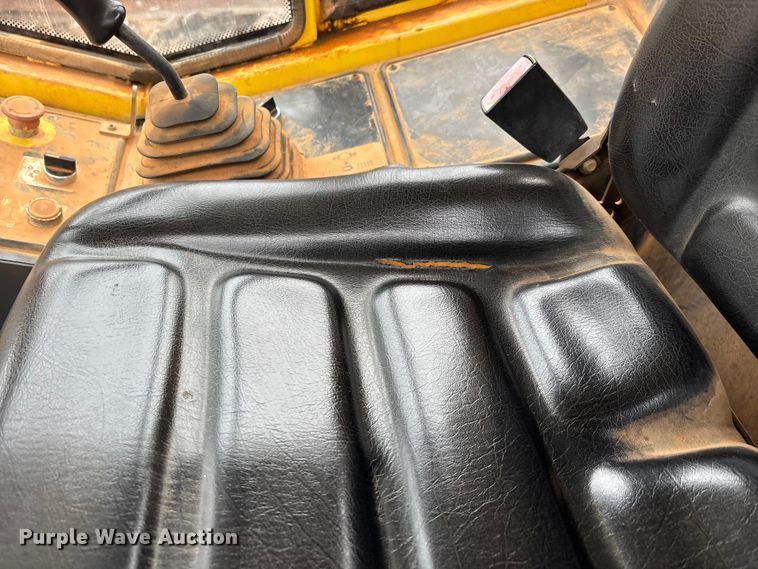 image for item DW7324 2003 Bomag BW 213DH-3 single drum vibratory roller