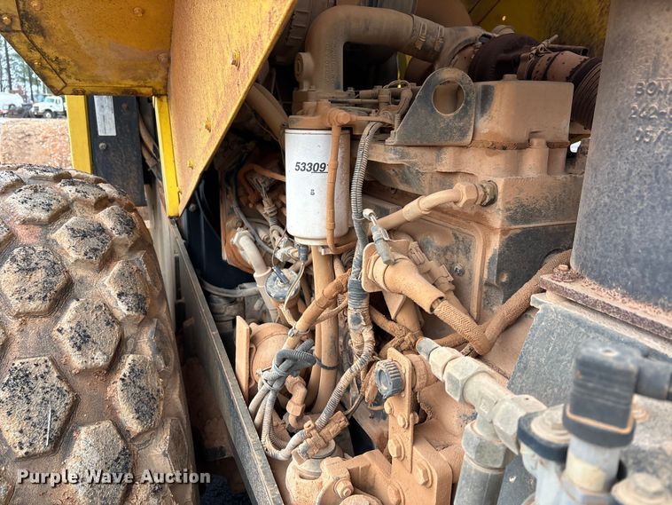 image for item DW7324 2003 Bomag BW 213DH-3 single drum vibratory roller