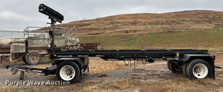 image for item DW7326 2019 Felling roll-off trailer