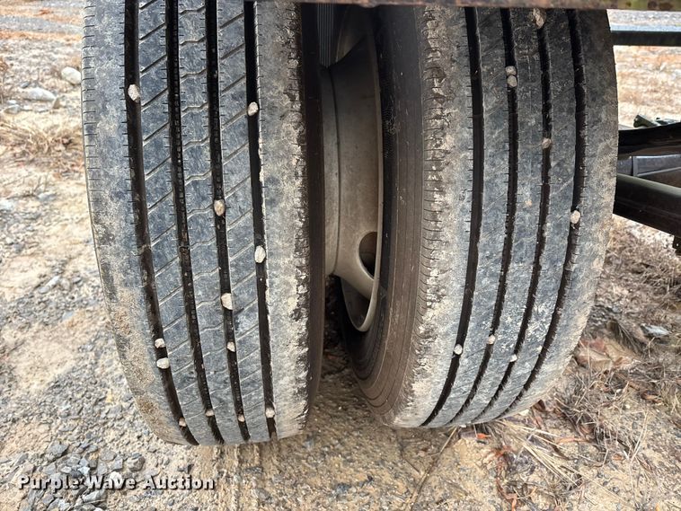 image for item DW7326 2019 Felling roll-off trailer