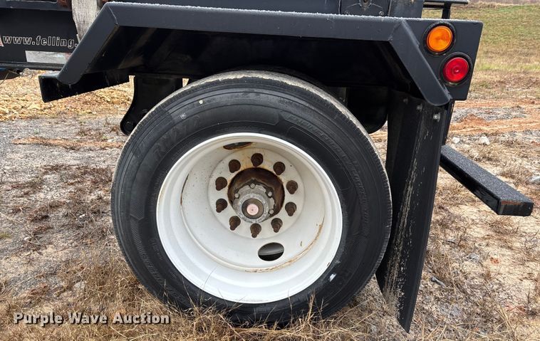 image for item DW7326 2019 Felling roll-off trailer