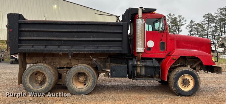 image for item DW7327 1998 Freightliner M917A1 dump truck