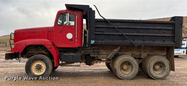 image for item DW7327 1998 Freightliner M917A1 dump truck