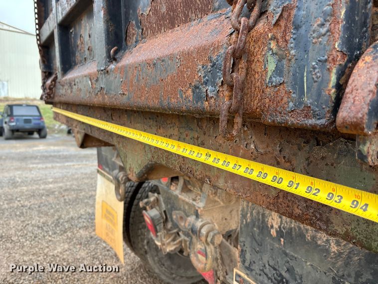 image for item DW7327 1998 Freightliner M917A1 dump truck