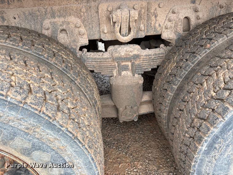 image for item DW7327 1998 Freightliner M917A1 dump truck