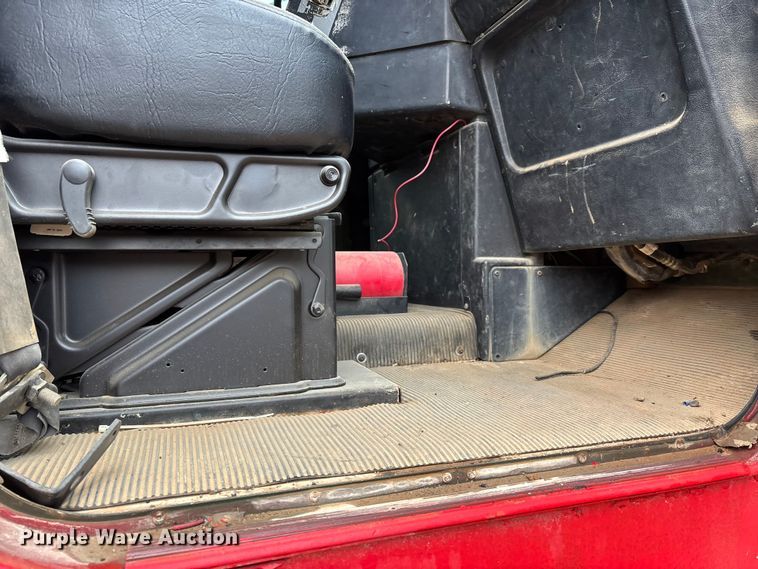 image for item DW7327 1998 Freightliner M917A1 dump truck