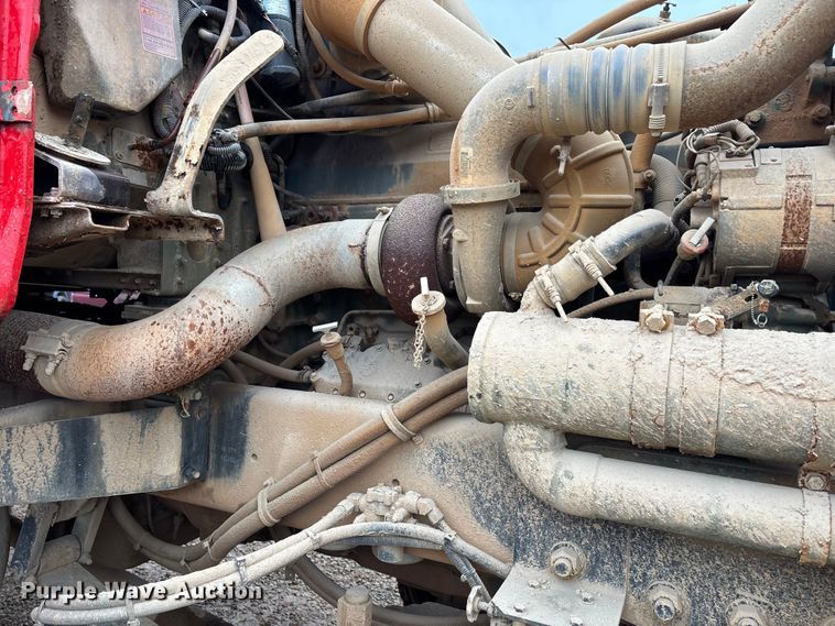 image for item DW7327 1998 Freightliner M917A1 dump truck