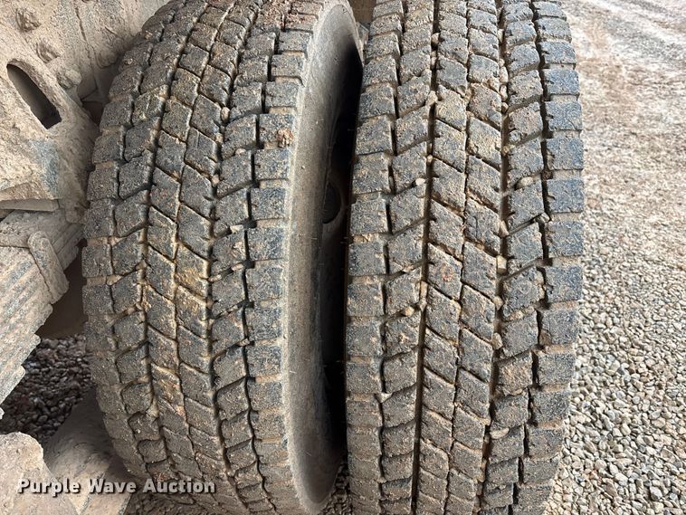 image for item DW7327 1998 Freightliner M917A1 dump truck