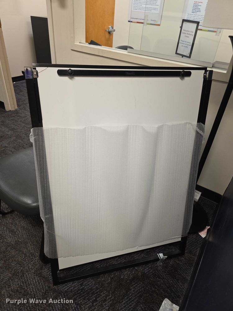 image for item DZ3655 Office furniture