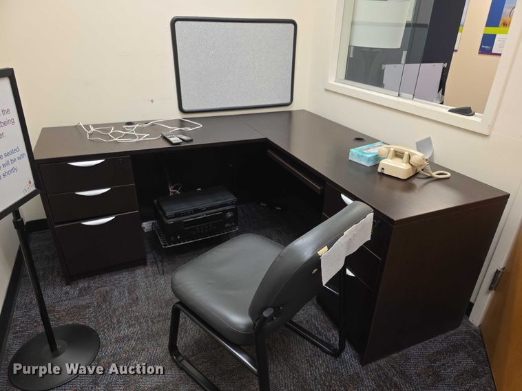 image for item DZ3655 Office furniture