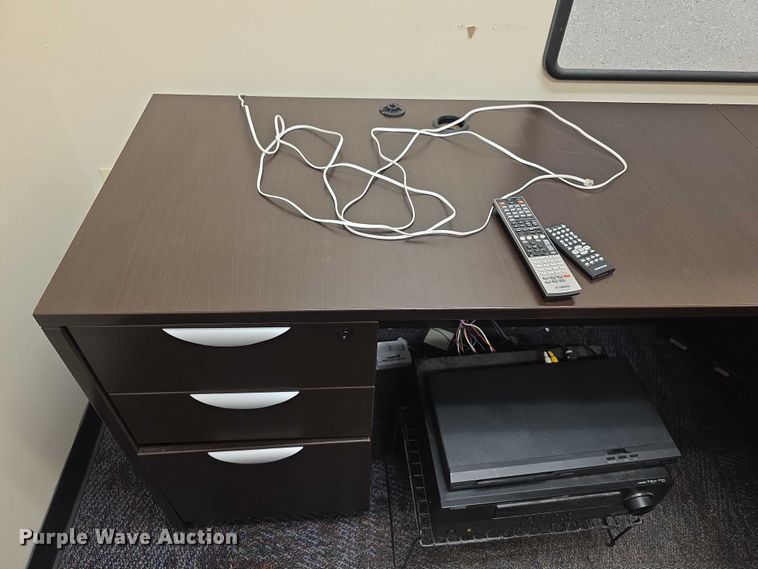 image for item DZ3655 Office furniture