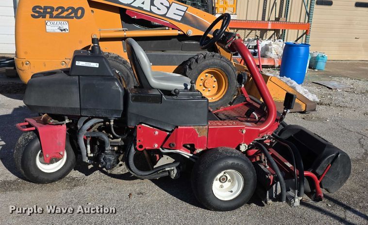 image for item DZ3668 Toro 3150 reel mower