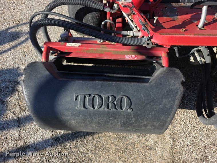 image for item DZ3668 Toro 3150 reel mower