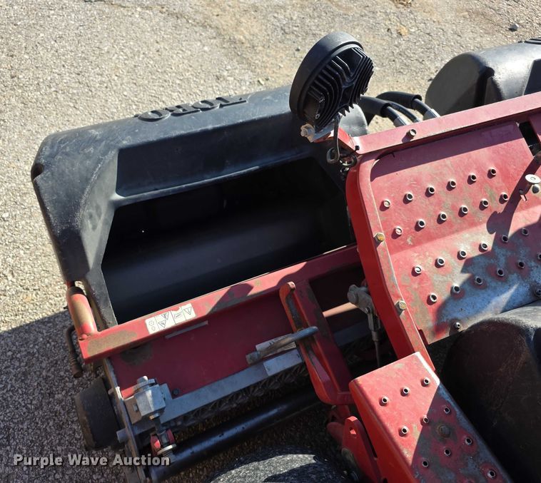 image for item DZ3668 Toro 3150 reel mower