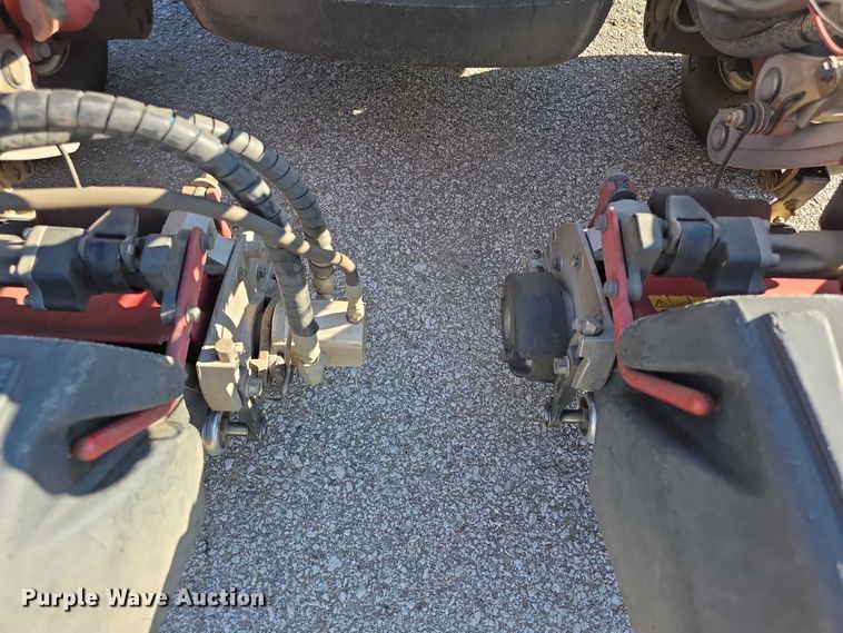 image for item DZ3669 2017 Toro GreensMaster 3300 Triflex  reel mower