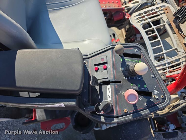 image for item DZ3669 2017 Toro GreensMaster 3300 Triflex  reel mower