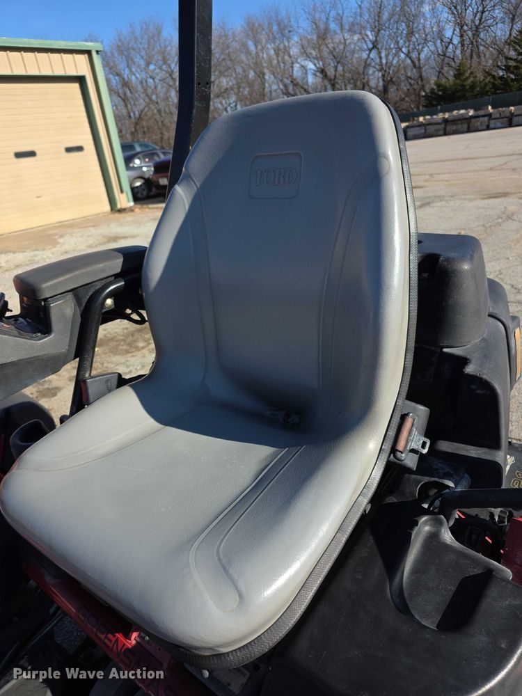 image for item DZ3669 2017 Toro GreensMaster 3300 Triflex  reel mower