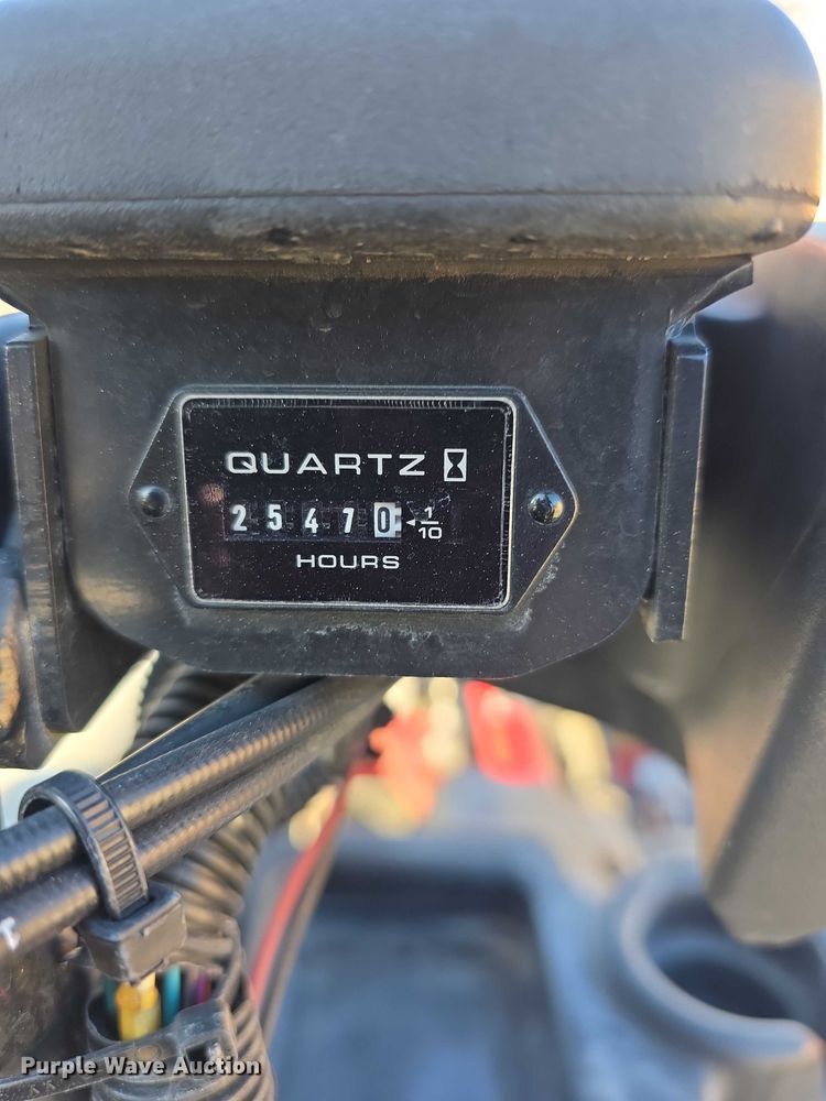 image for item DZ3669 2017 Toro GreensMaster 3300 Triflex  reel mower