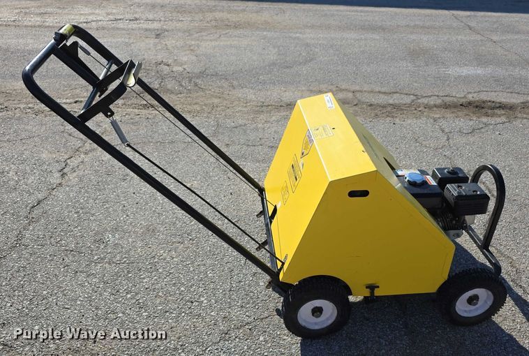 image for item DZ3670 Plugr PL800 core aerator