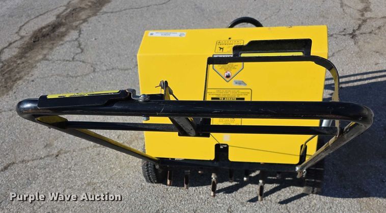 image for item DZ3670 Plugr PL800 core aerator