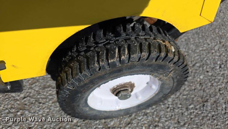 image for item DZ3670 Plugr PL800 core aerator