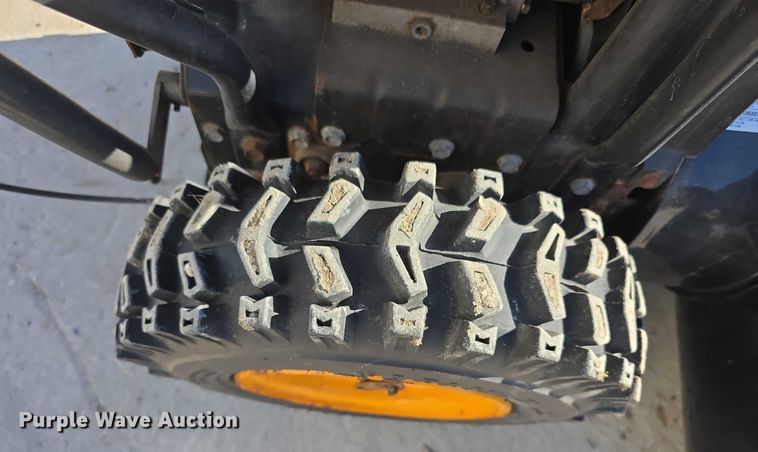 image for item DZ3671 Poland Pro PP1053ES snow blower