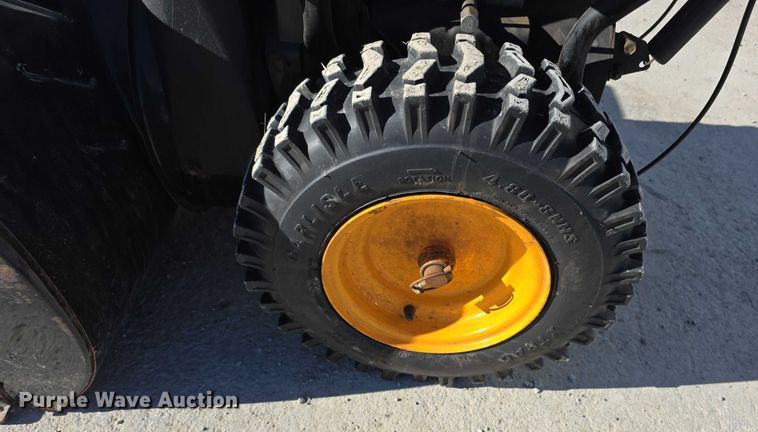 image for item DZ3671 Poland Pro PP1053ES snow blower