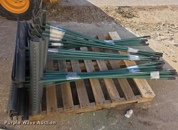 image for item DZ3677 (25) bunker rakes