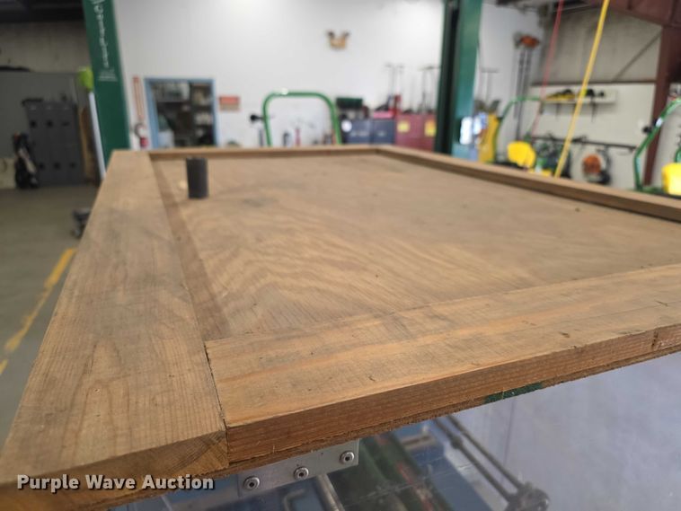 image for item DZ3678 2008 Peerless 3000 reel grinder