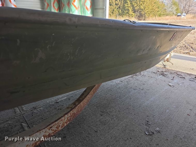 image for item DZ3680 1977 Montgomery Ward Sea King boat