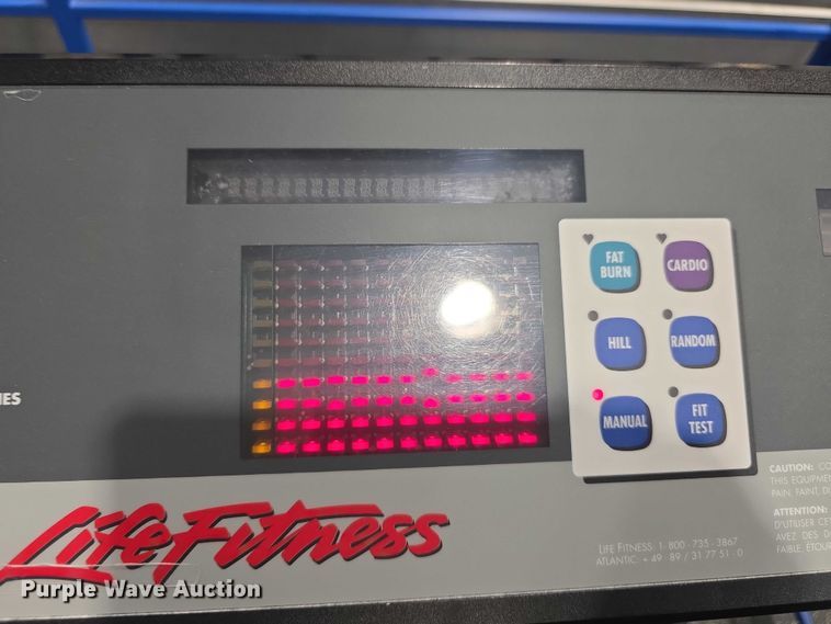 image for item DZ3682 Life Fitness 9000  treadmill