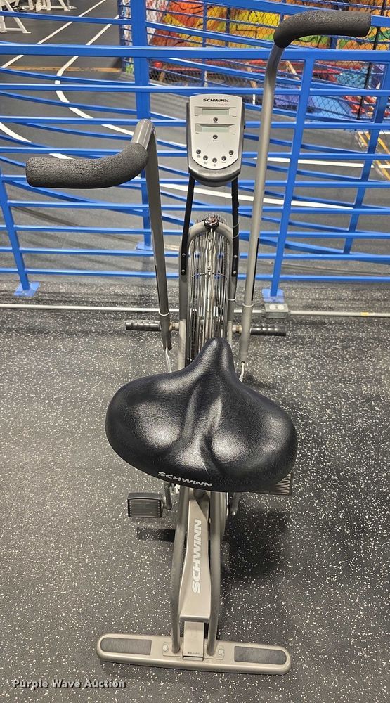 image for item DZ3684 (3) Schwinn exercise bikes