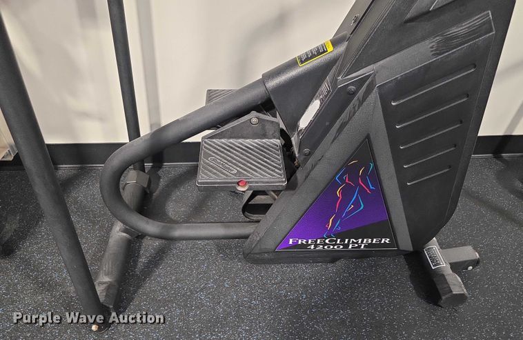 image for item DZ3704 (2) Stair Master Free Climber 4200s