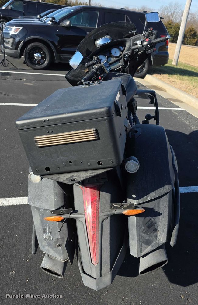 image for item DZ3721 2013 Victory Cross Country motorcycle