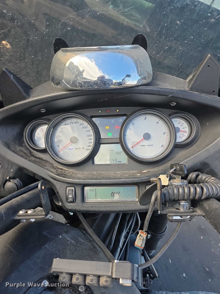 image for item DZ3721 2013 Victory Cross Country motorcycle