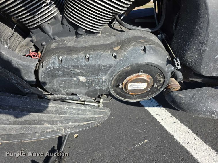 image for item DZ3721 2013 Victory Cross Country motorcycle