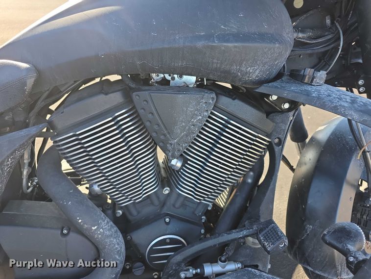 image for item DZ3721 2013 Victory Cross Country motorcycle