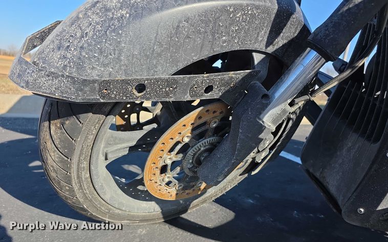 image for item DZ3721 2013 Victory Cross Country motorcycle