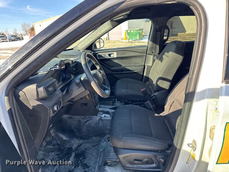 image for item EA2184 2021 Ford Explorer Police Interceptor SUV