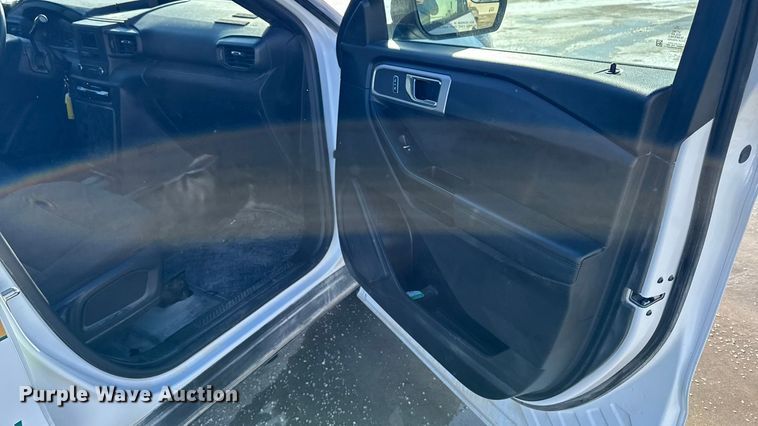 image for item EA2184 2021 Ford Explorer Police Interceptor SUV