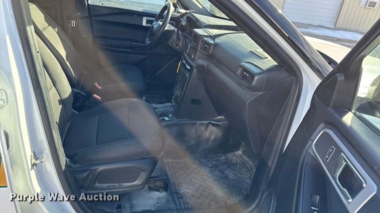 image for item EA2184 2021 Ford Explorer Police Interceptor SUV