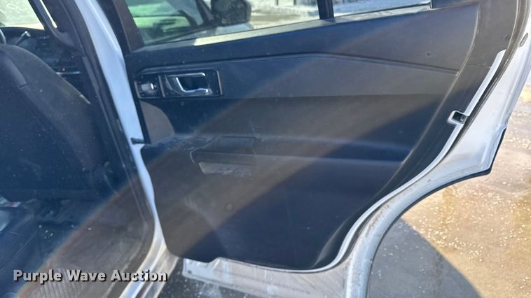 image for item EA2184 2021 Ford Explorer Police Interceptor SUV