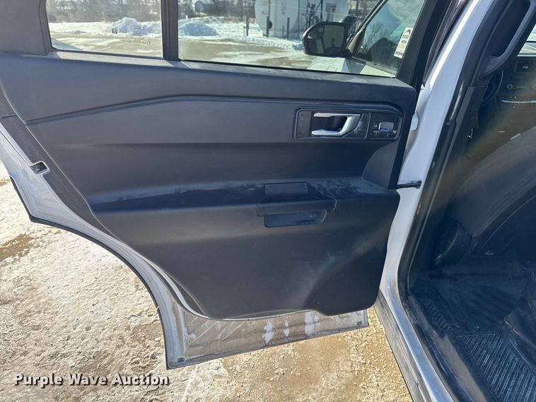 image for item EA2184 2021 Ford Explorer Police Interceptor SUV