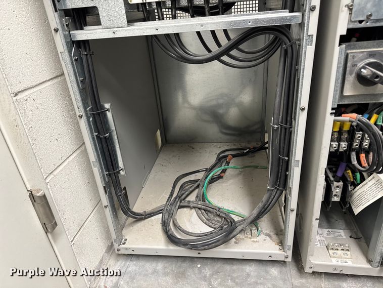 image for item EA2185 Powerware 30 uninterrupted power supply